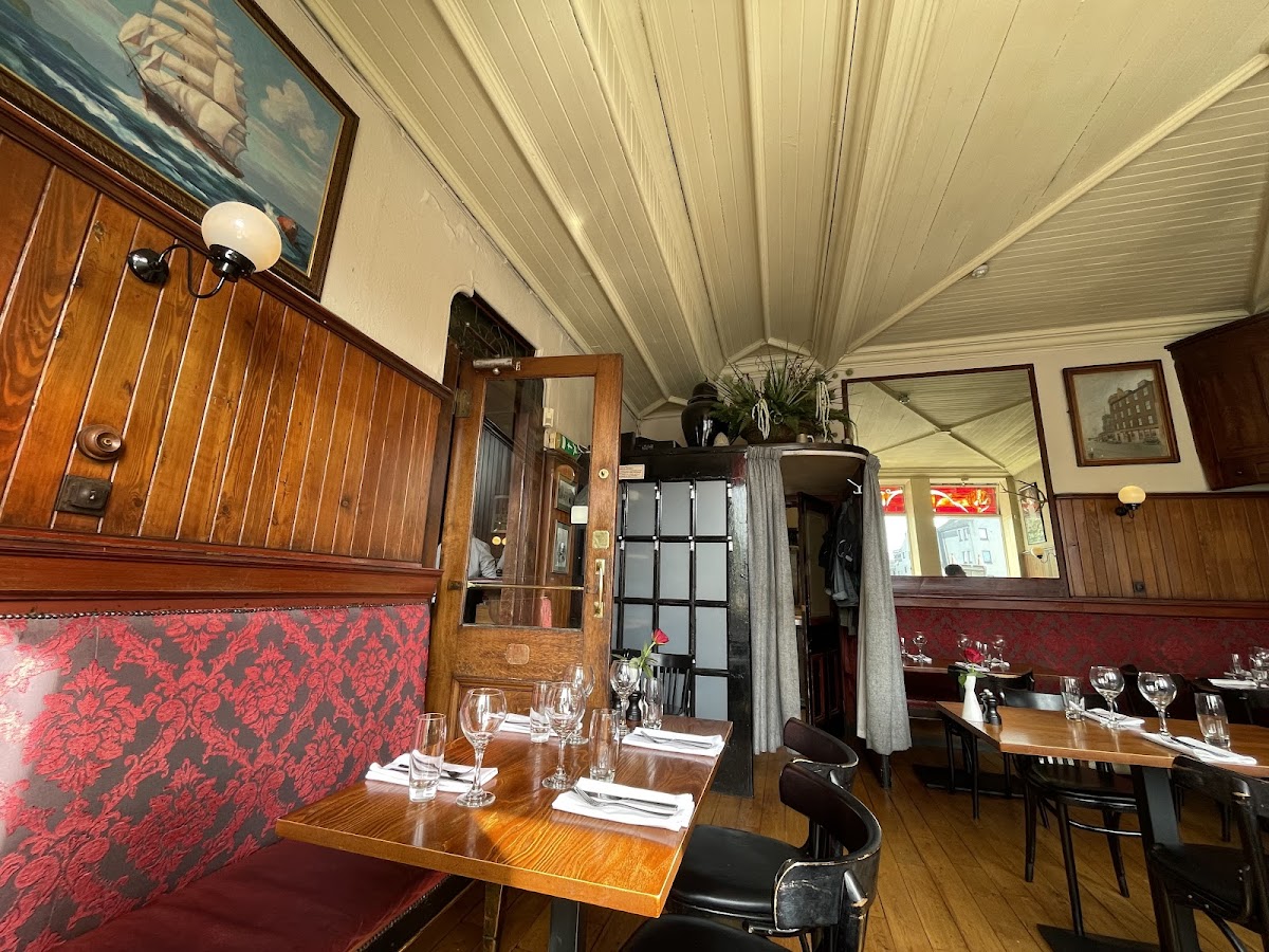 The Shore Bar And Restaurant